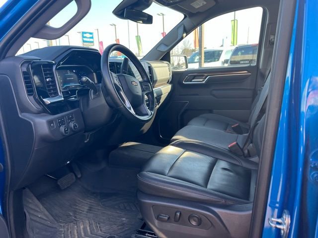 Used 2023 Chevrolet Silverado 1500 LT image 10