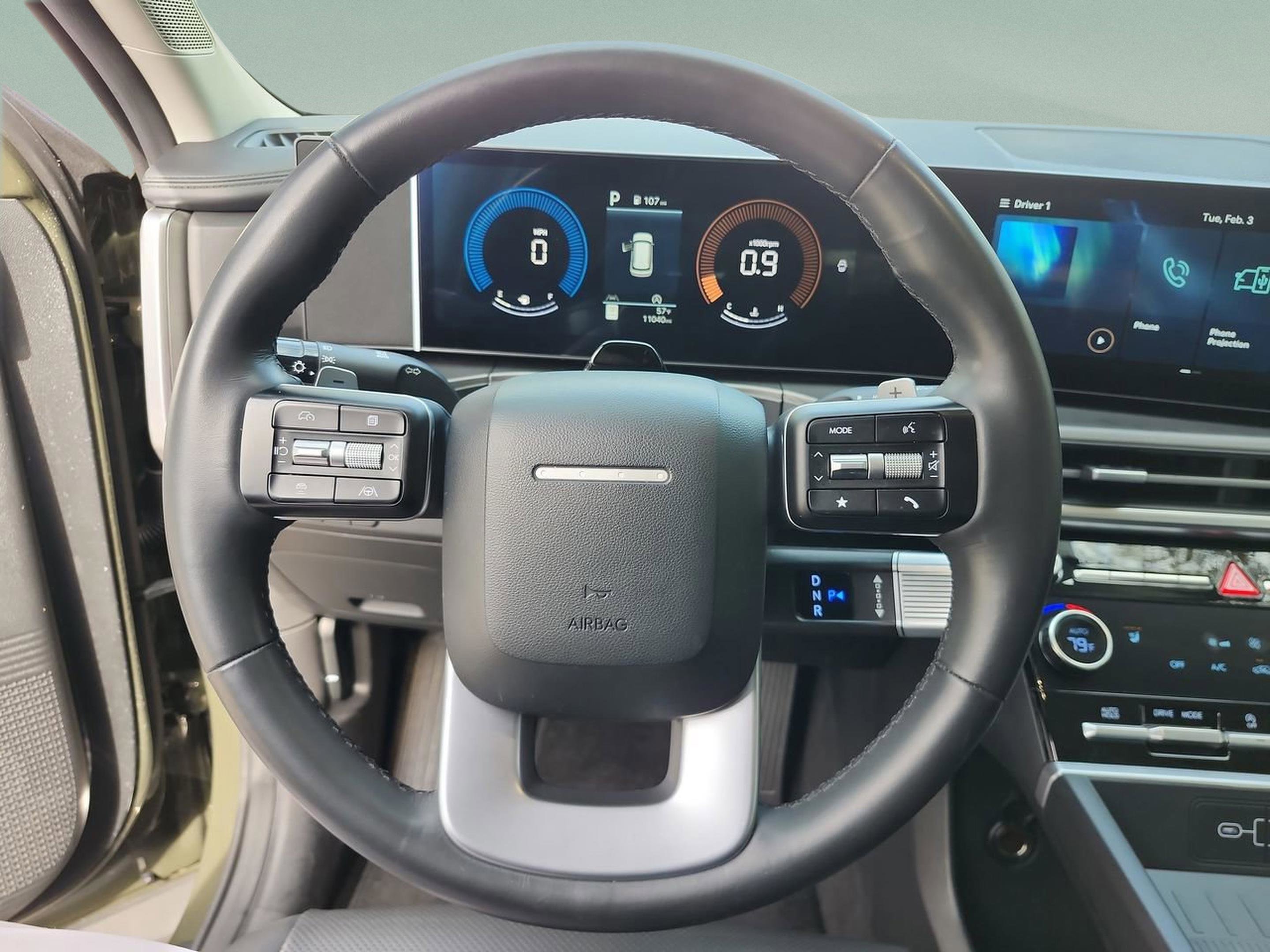 Certified 2025 Hyundai Santa Fe SEL image 10