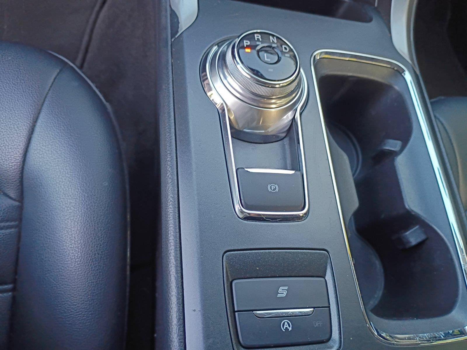 Certified 2020 Ford Fusion SEL FWD image 12