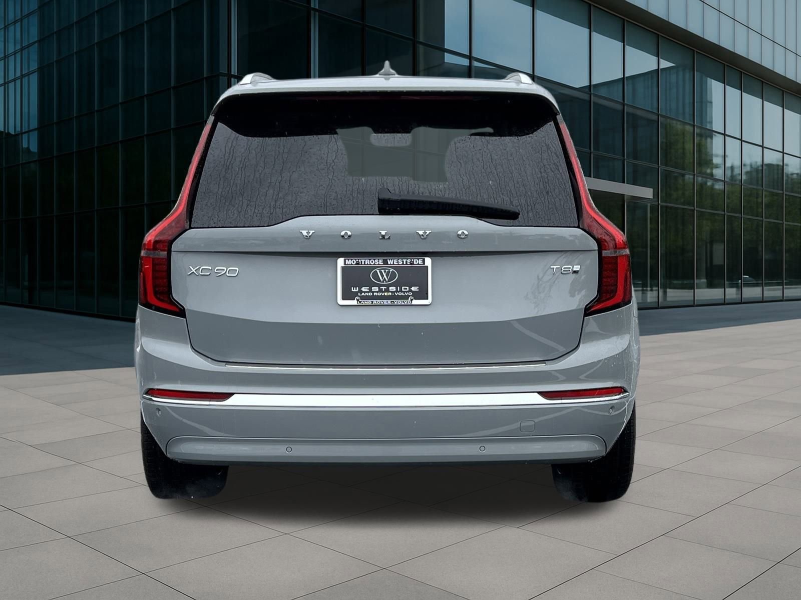New 2026 Volvo XC90 T8 Plus image 4