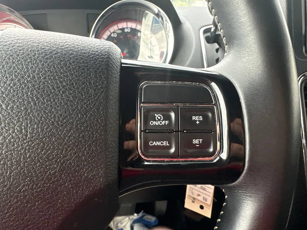 Used 2017 Dodge Grand Caravan SE FWD image 14