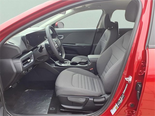 New 2025 Kia K4 EX image 18