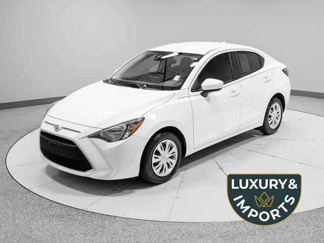 Used 2019 Toyota Yaris L FWD image 1