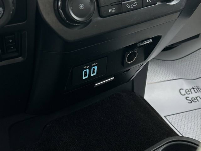 Used 2017 Ford F150 XLT w/ Equipment Group 302A Luxury image 46