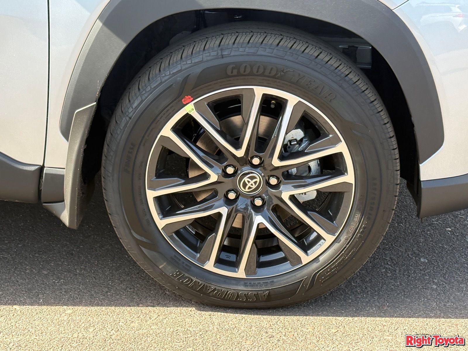 New 2026 Toyota Corolla Cross XLE FWD image 13
