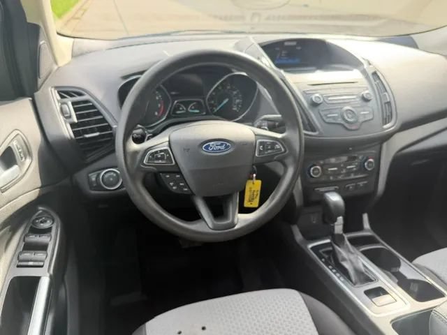 Used 2017 Ford Escape SE w/ SE Cold Weather Package AWD/4WD image 20