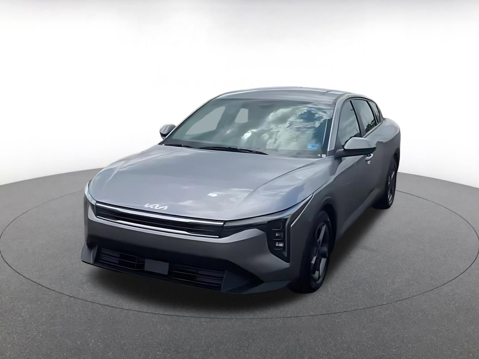 Used 2025 Kia K4 FWD image 4