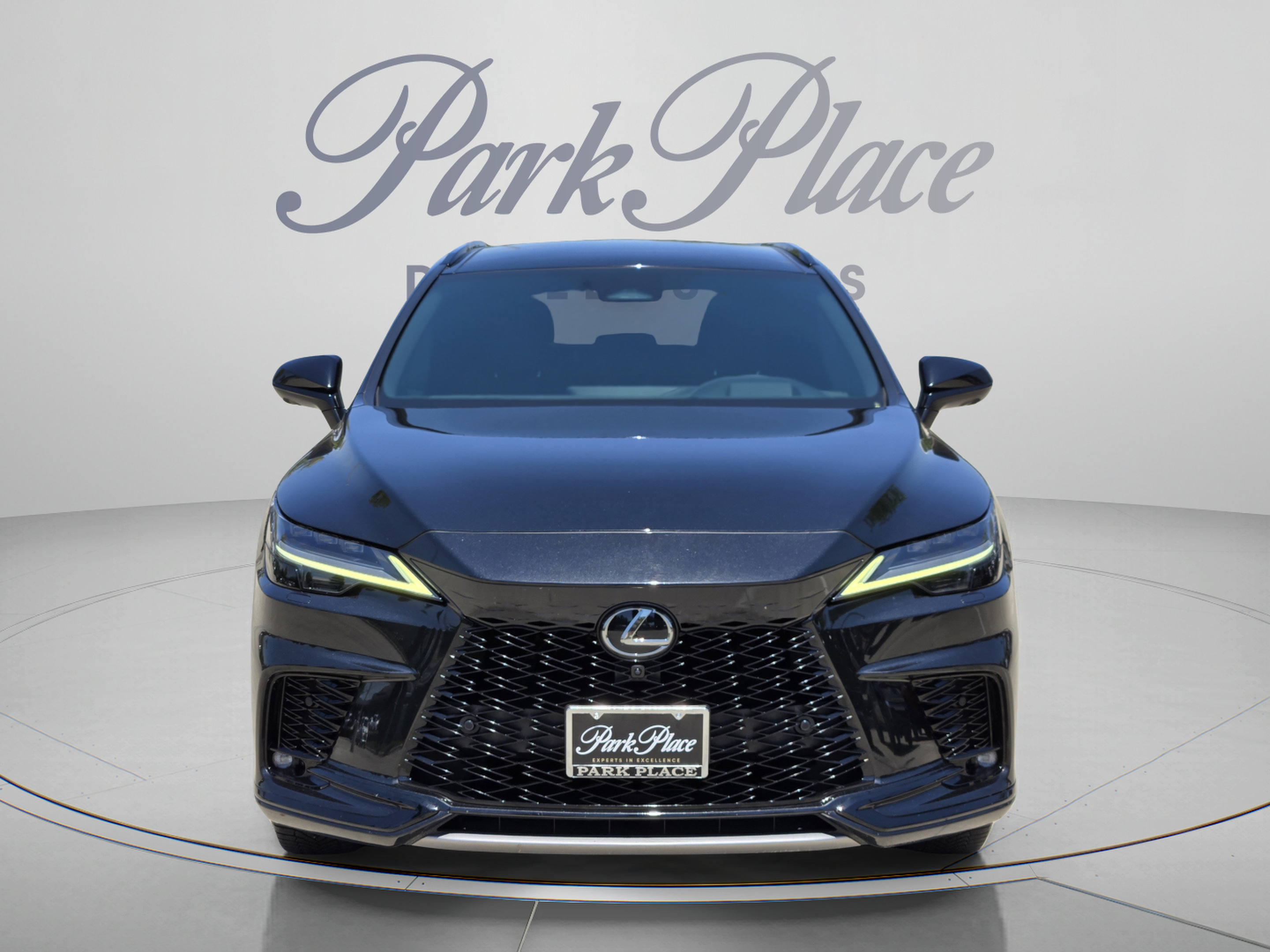 Used 2023 Lexus RX 500h F Sport w/ Accessory Package (Z1) AWD/4WD image 8
