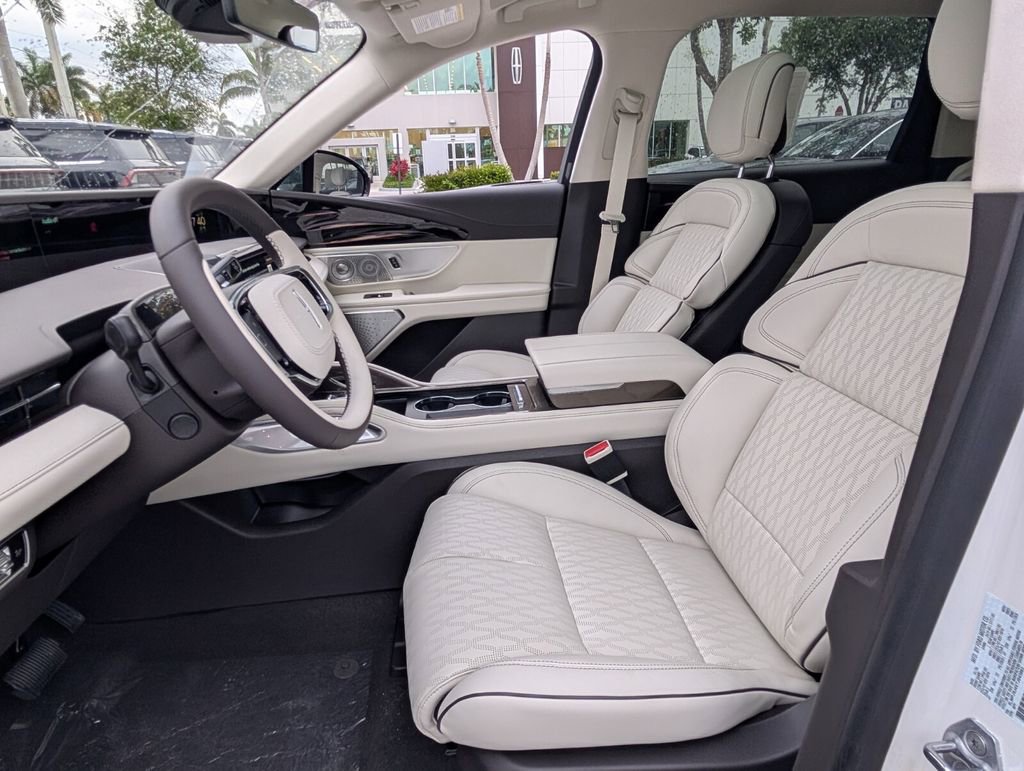 New 2026 Lincoln Nautilus Black Label AWD/4WD image 10