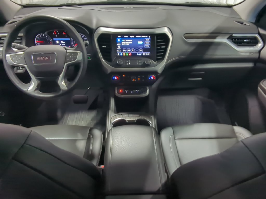 Used 2023 GMC Acadia SLT w/ LPO, Floor Liner Package AWD/4WD image 15