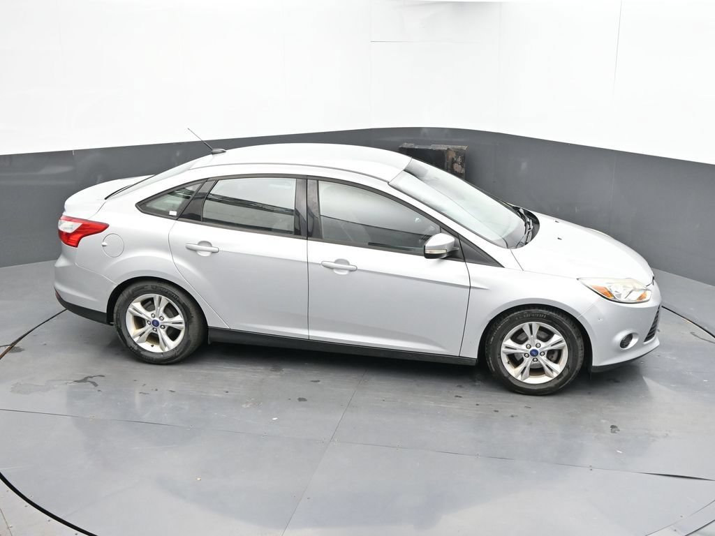 Used 2014 Ford Focus SE FWD image 29
