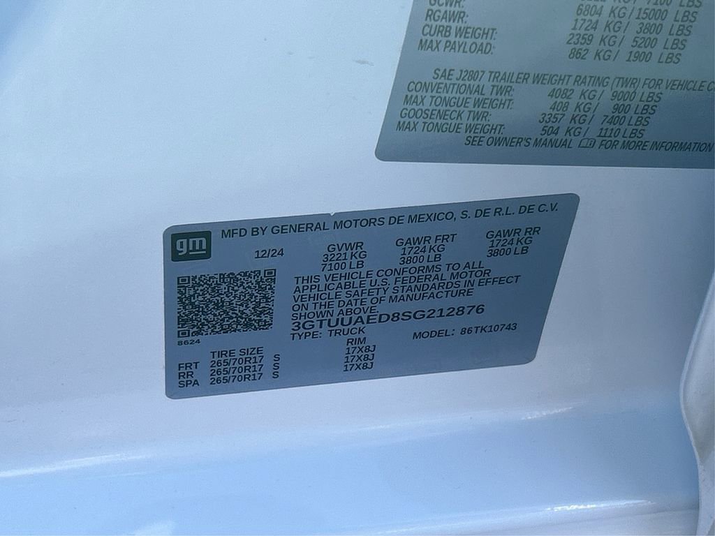 Used 2025 GMC Sierra 1500 Pro w/ Convenience Package image 13