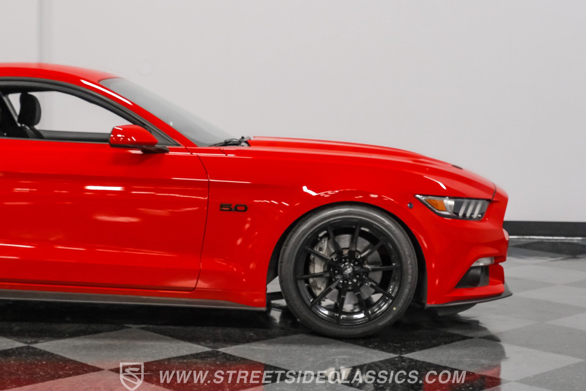 Used 2017 Ford Mustang GT image 28