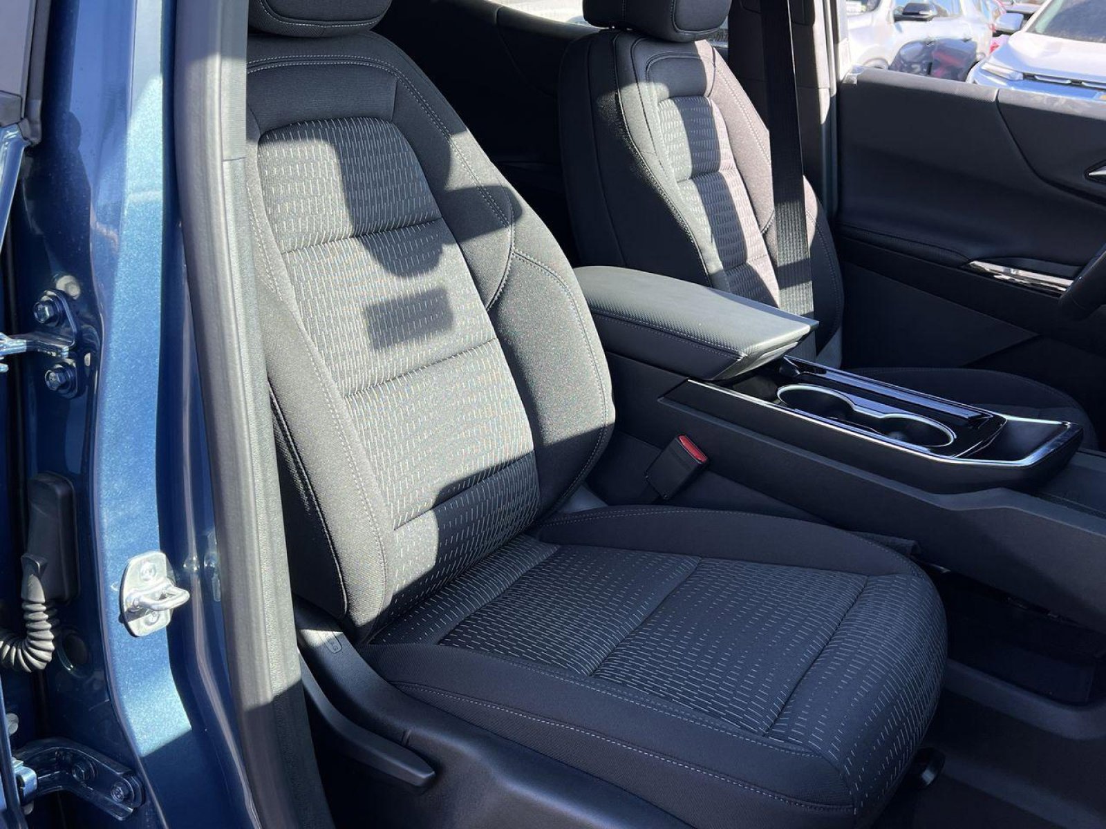 New 2025 Chevrolet Equinox LT w/ Safety and Technology Package image 21