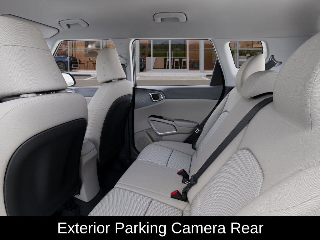 New 2025 Kia Soul LX w/ LX Technology Package FWD image 19