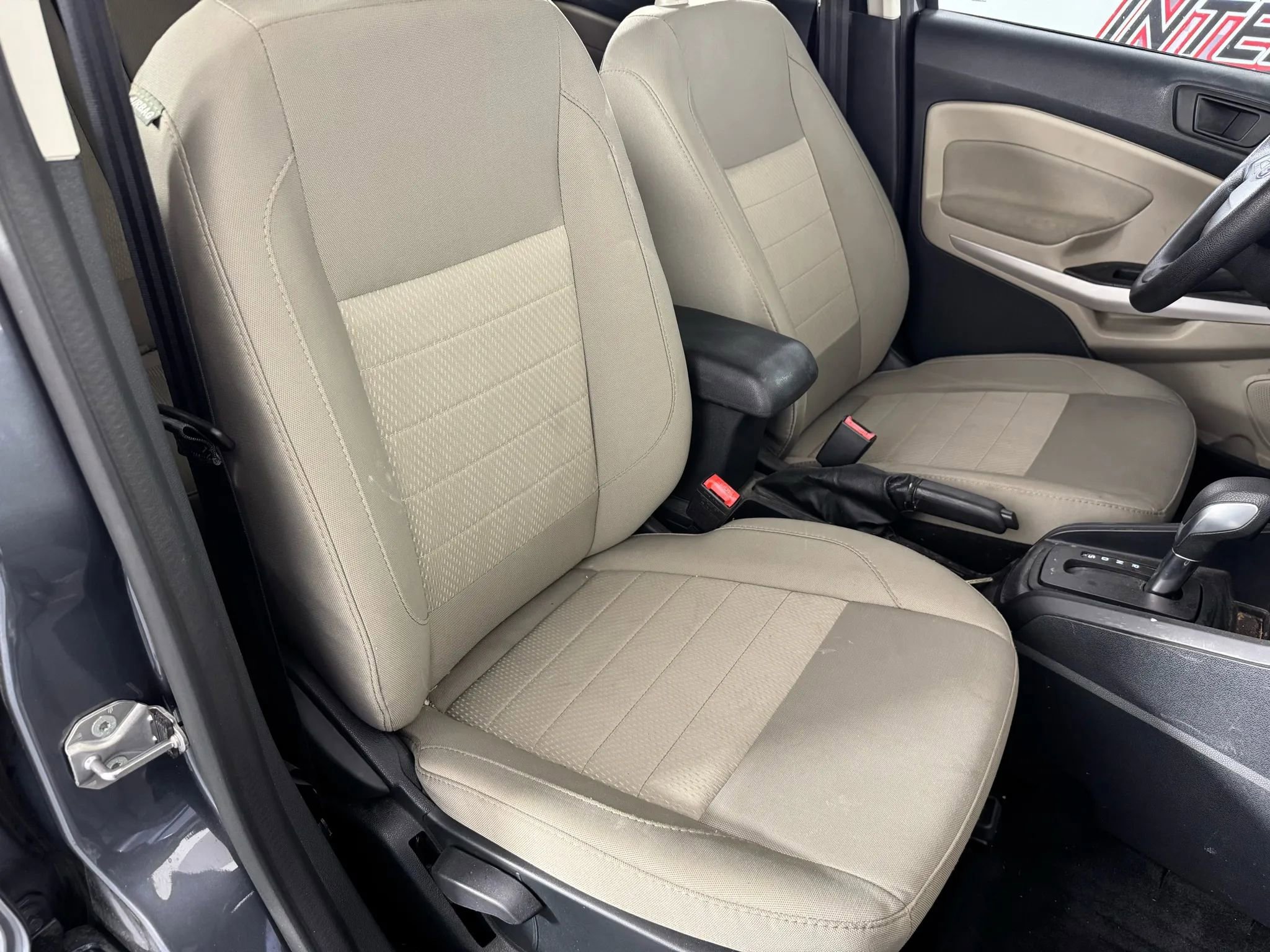 Used 2021 Ford EcoSport S image 30