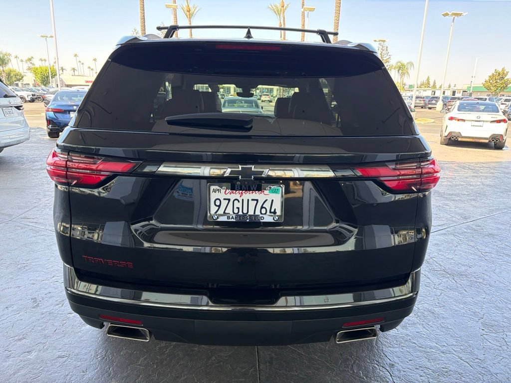 Used 2023 Chevrolet Traverse Premier w/ Redline Edition FWD image 4