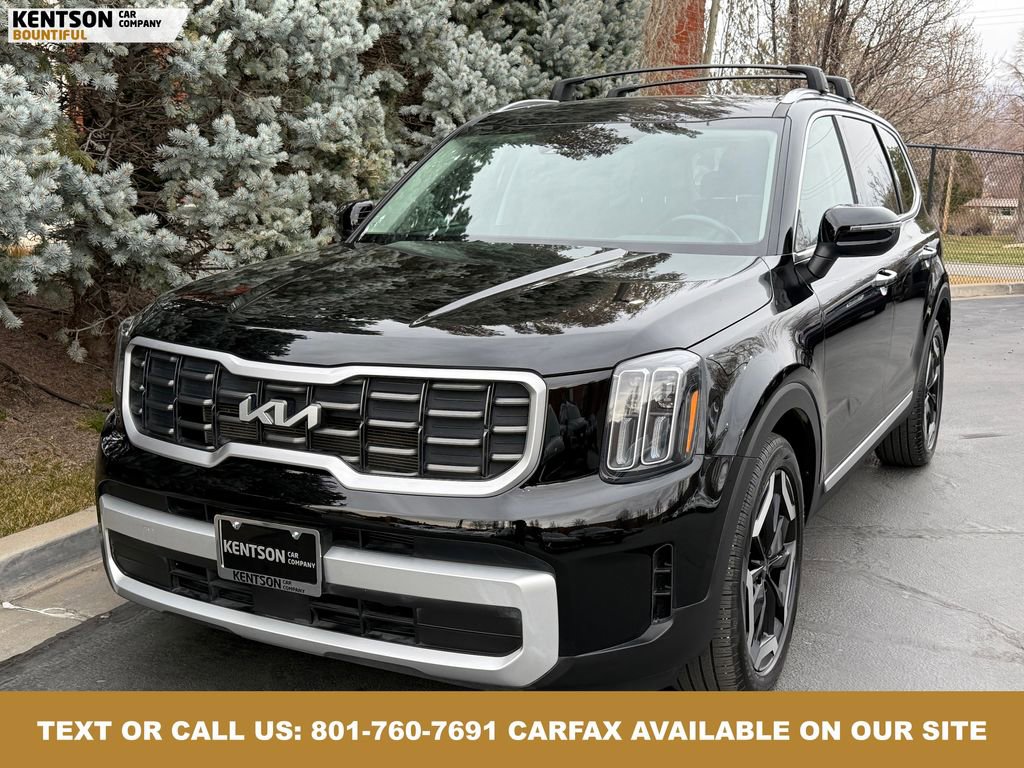 Used 2025 Kia Telluride S image 3