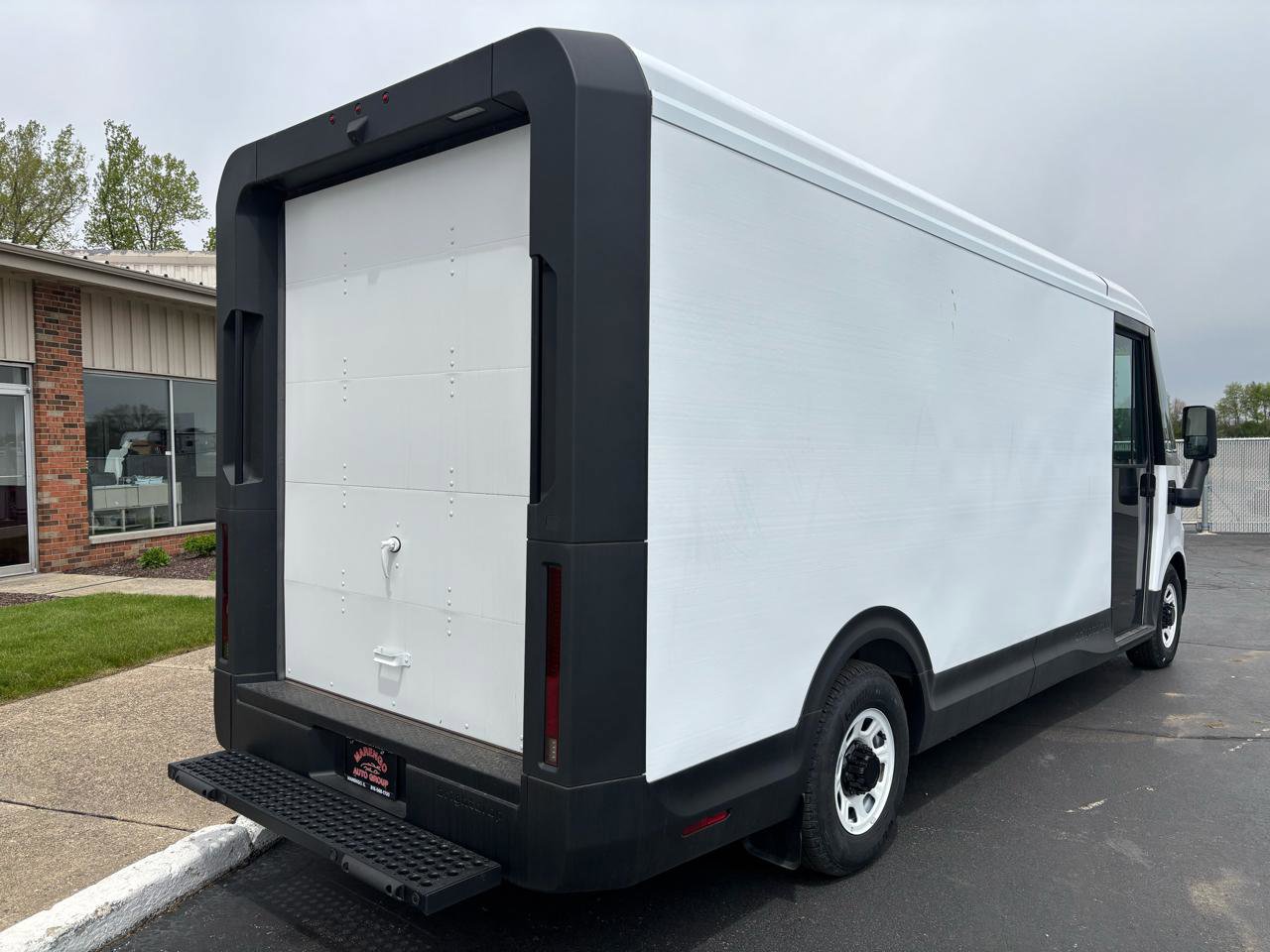 Used 2024 Chevrolet Brightdrop 600 w/ Commercial Equipment Package AWD/4WD image 3