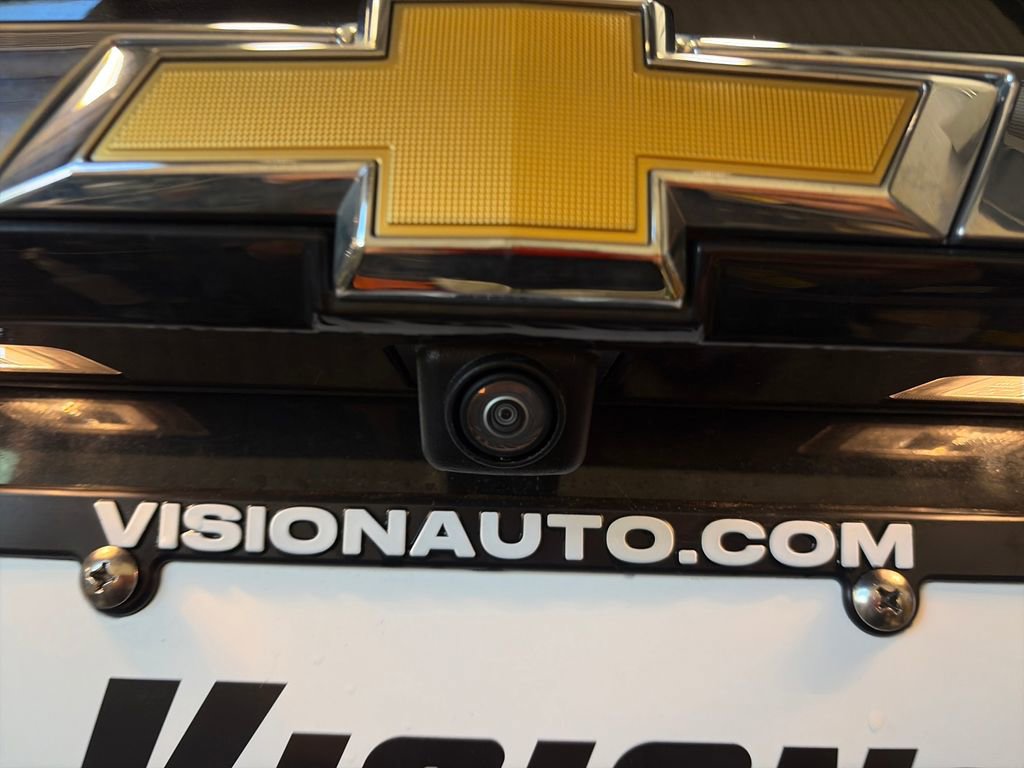 Used 2023 Chevrolet Traverse LT AWD/4WD image 15