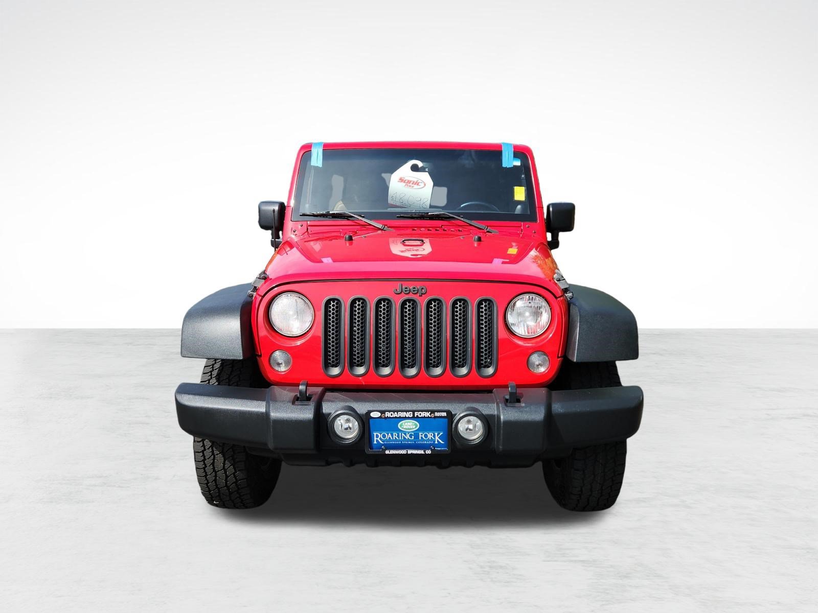 Used 2014 Jeep Wrangler Unlimited Rubicon w/ Max Tow Package AWD/4WD image 6