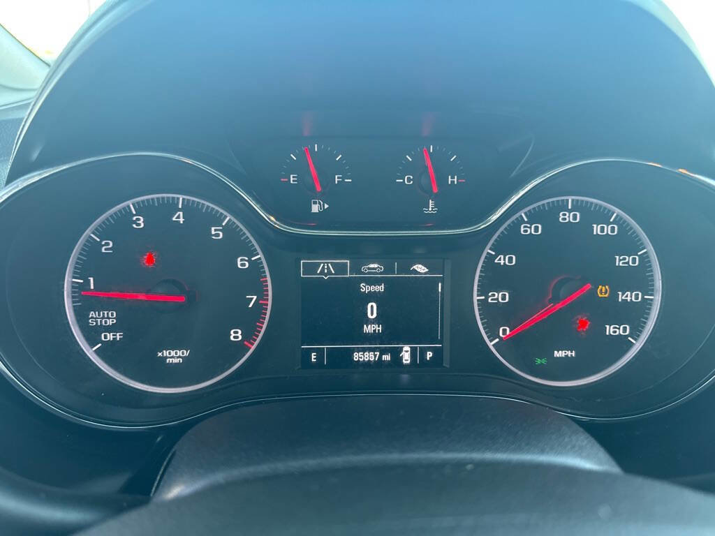 Used 2019 Chevrolet Cruze LS FWD image 12