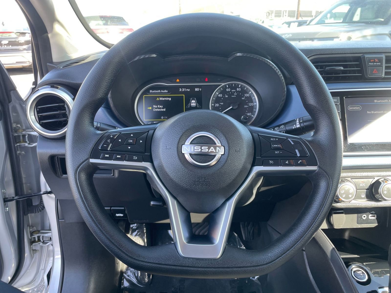 Used 2025 Nissan Versa SV image 28