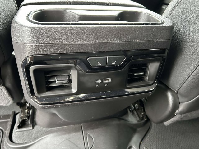 Used 2024 GMC Sierra 1500 AT4 AWD/4WD image 13
