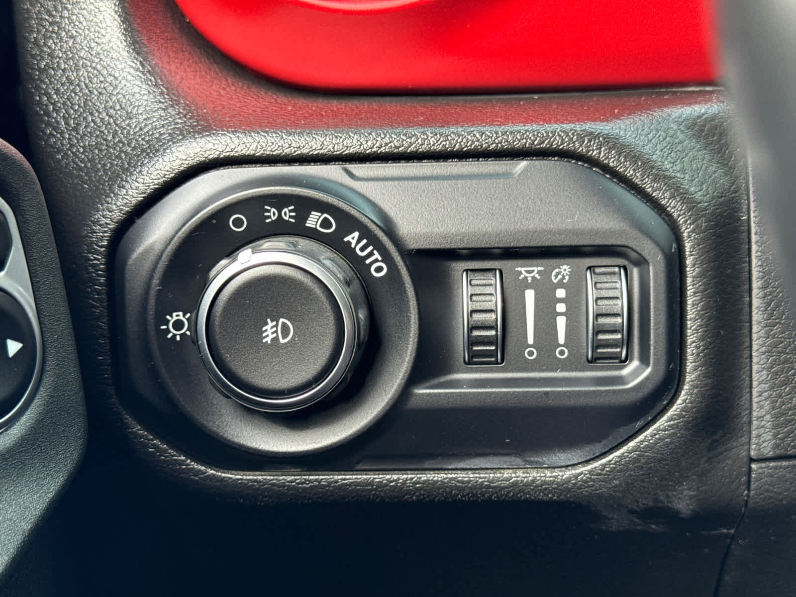 Used 2022 Jeep Wrangler Rubicon w/ LED Lighting Group image 22