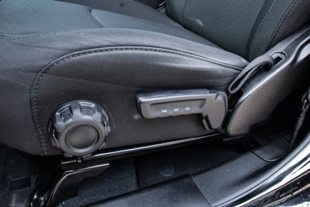 Used 2022 Jeep Gladiator Willys image 14