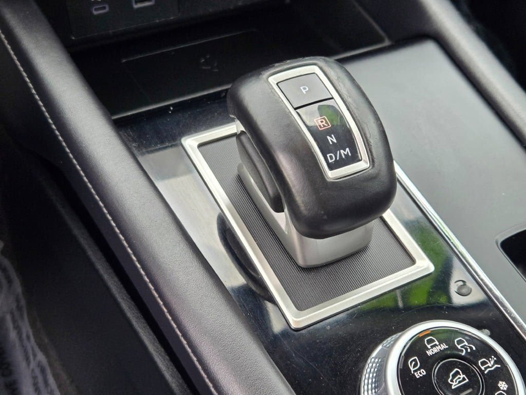 Used 2024 Mitsubishi Outlander SE FWD image 29