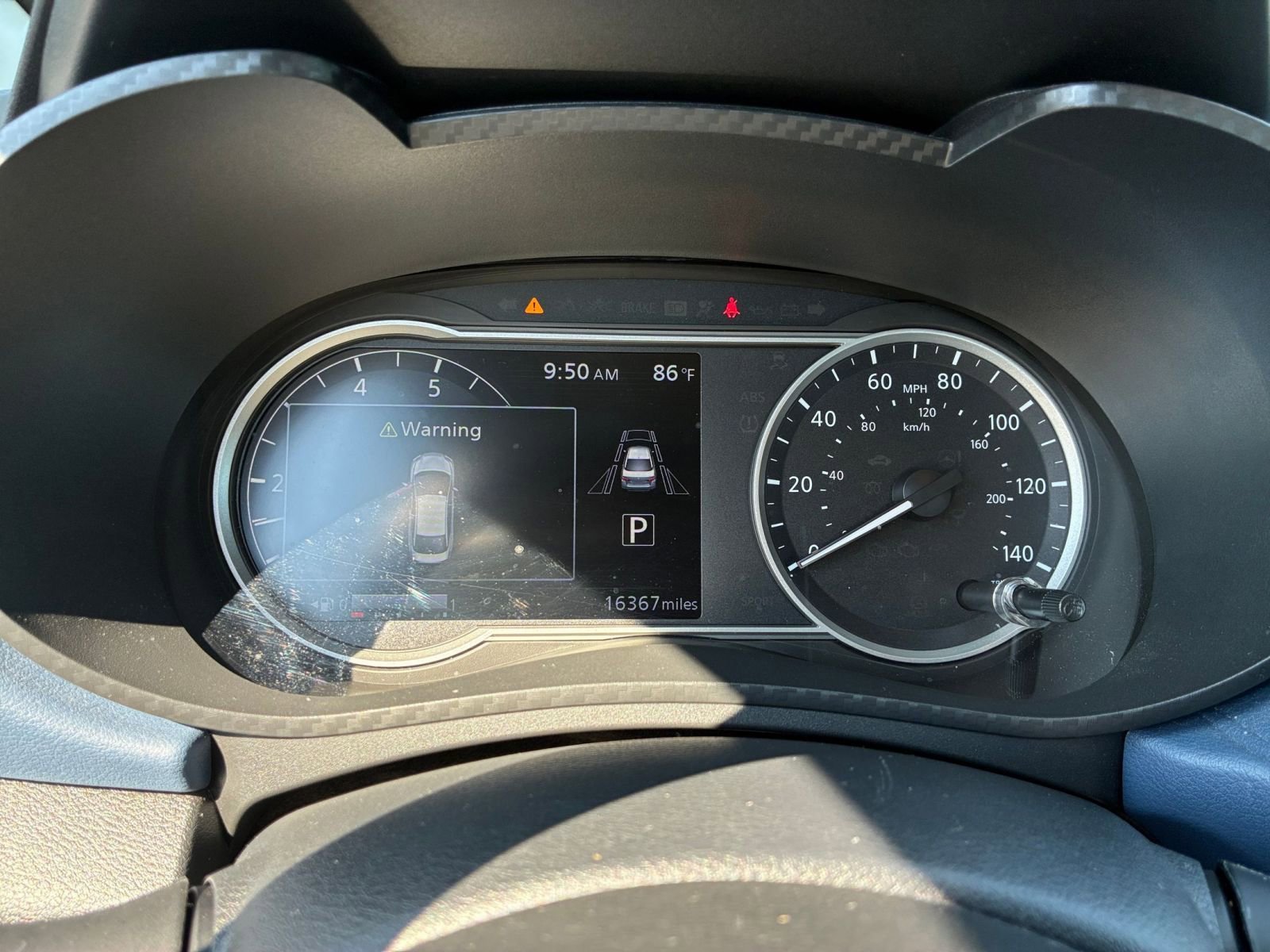 Used 2025 Nissan Versa SV image 38