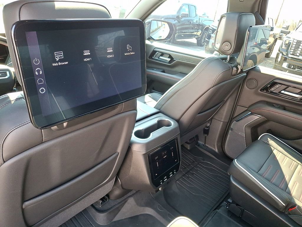 Used 2026 GMC Yukon AT4 Ultimate w/ LPO, Floor Liner Package AWD/4WD image 15