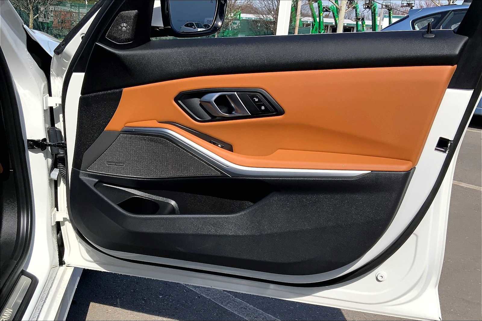 Used 2024 BMW 330i xDrive Sedan w/ Premium Package image 23