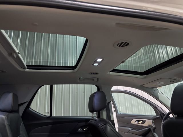 Used 2020 Chevrolet Traverse LT w/ LPO, Midnight Edition image 30