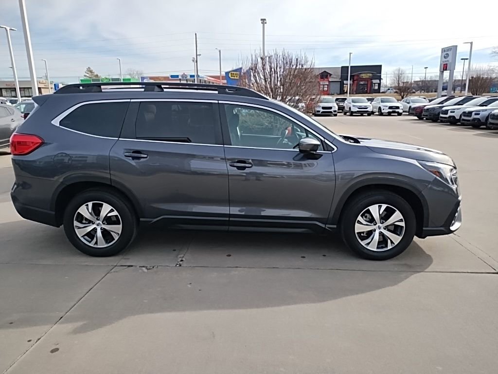 Certified 2024 Subaru Ascent Premium w/ Convenience Package image 6