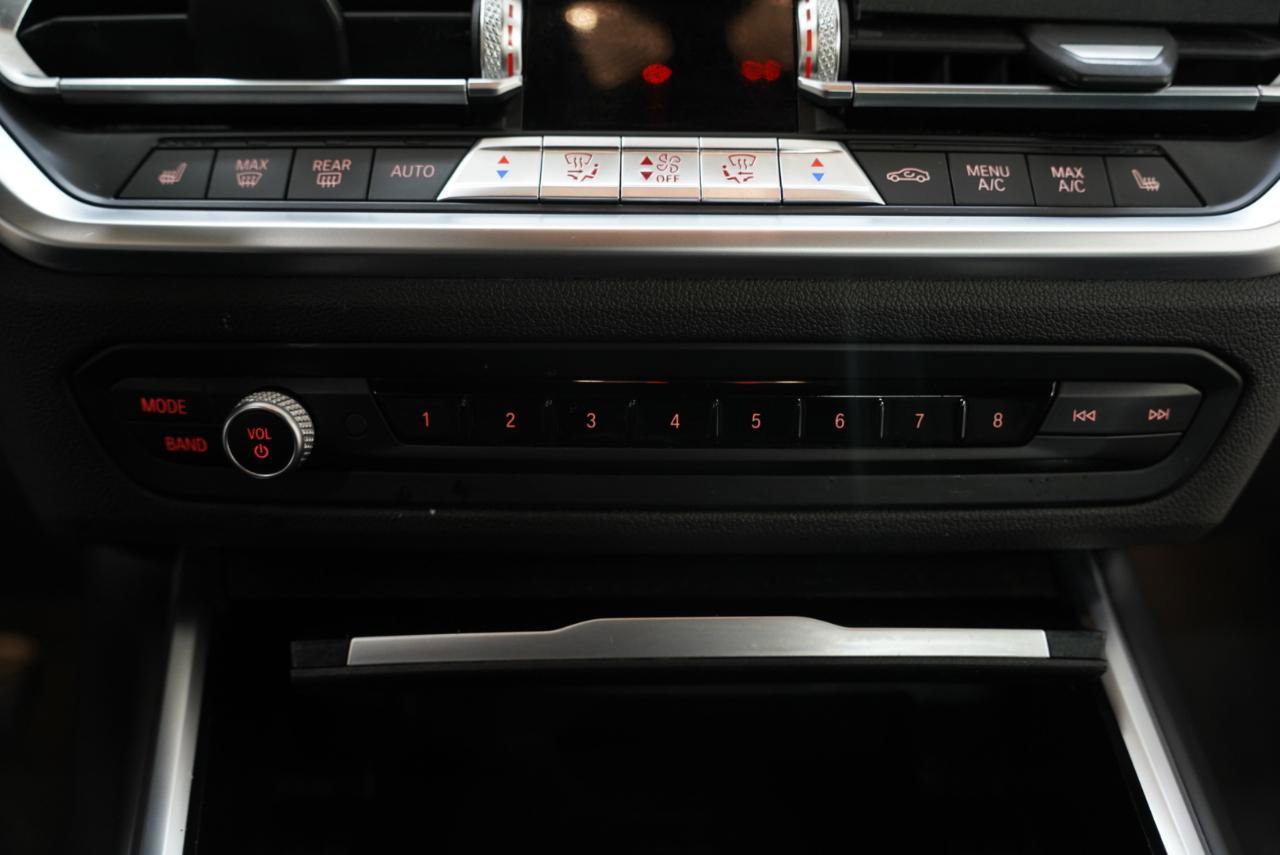 Used 2020 BMW 330i xDrive 330i xDrive Sedan North Americ w/ Convenience Package image 20