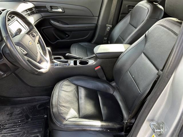 Used 2015 Chevrolet Malibu LT w/ Leather Package image 17