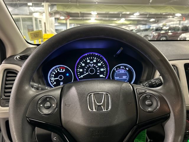 Used 2018 Honda HR-V LX image 11