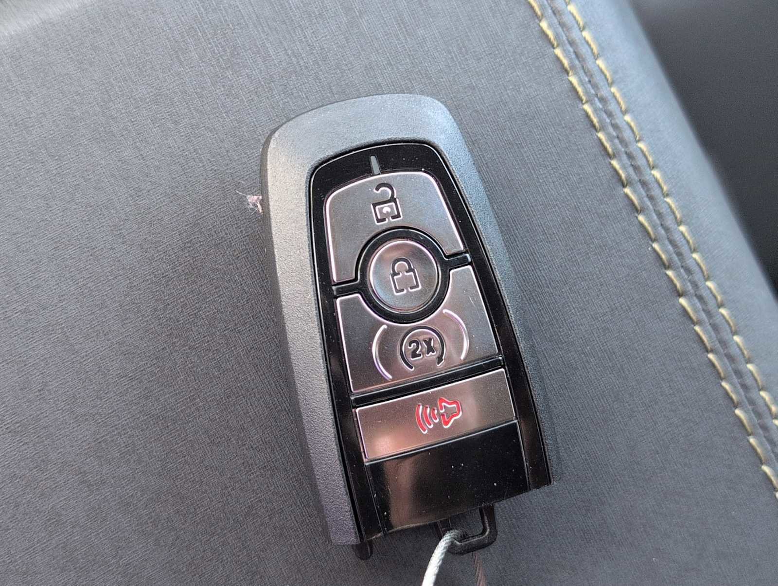 New 2025 Ford Bronco Badlands image 25