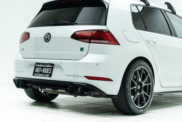 Used 2018 Volkswagen Golf R 4-Door image 14