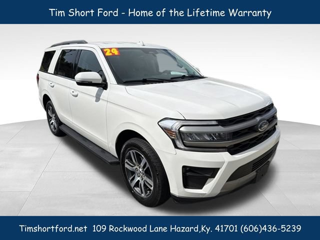 Used 2024 Ford Expedition XLT RWD image 4