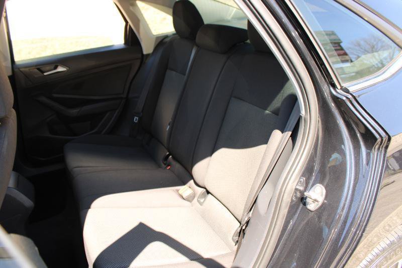 Used 2021 Volkswagen Jetta R-Line FWD image 11
