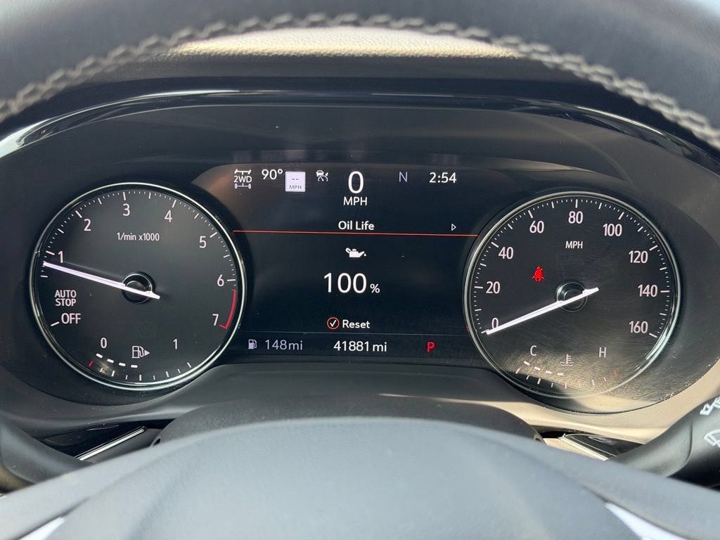 Certified 2022 Buick Envision Avenir w/ Technology Package II AWD/4WD image 29