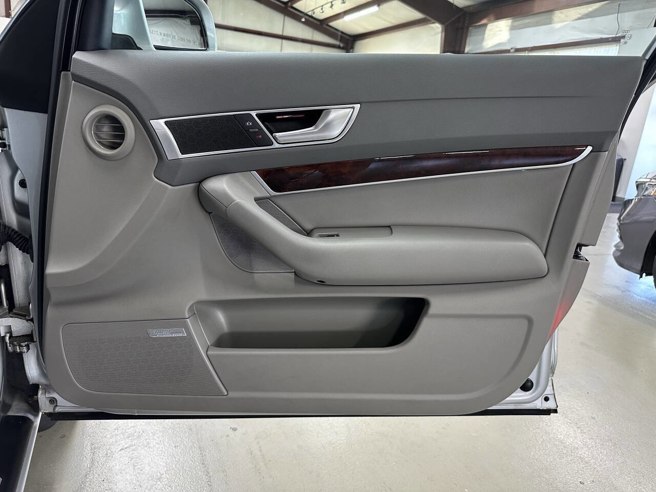 Used 2005 Audi A6 3.2 image 16