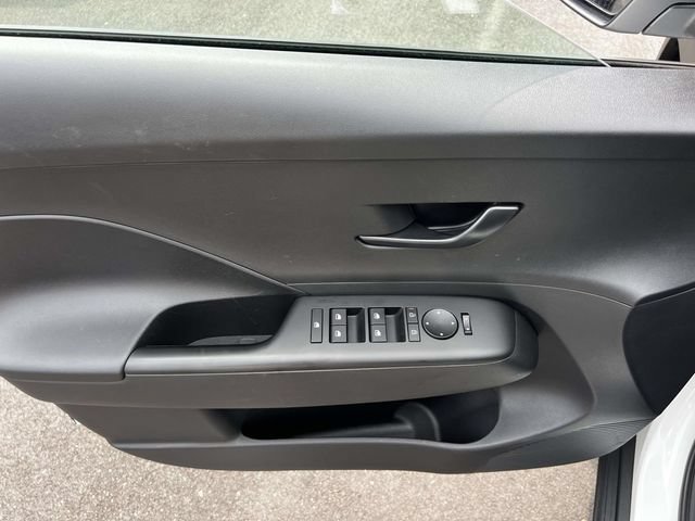 Certified 2026 Hyundai Kona SEL Sport AWD/4WD image 17