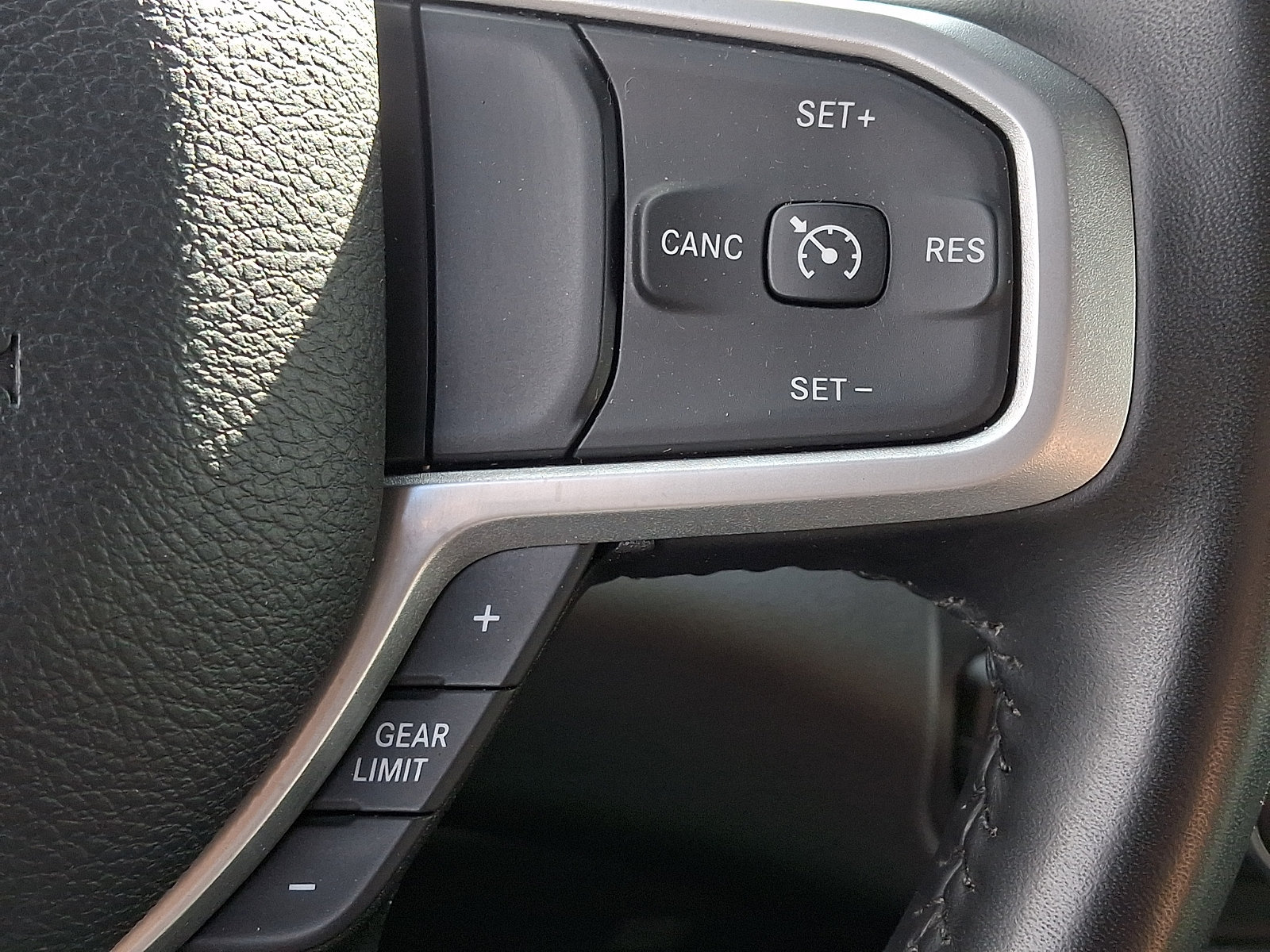 Used 2023 RAM 1500 Big Horn AWD/4WD image 21