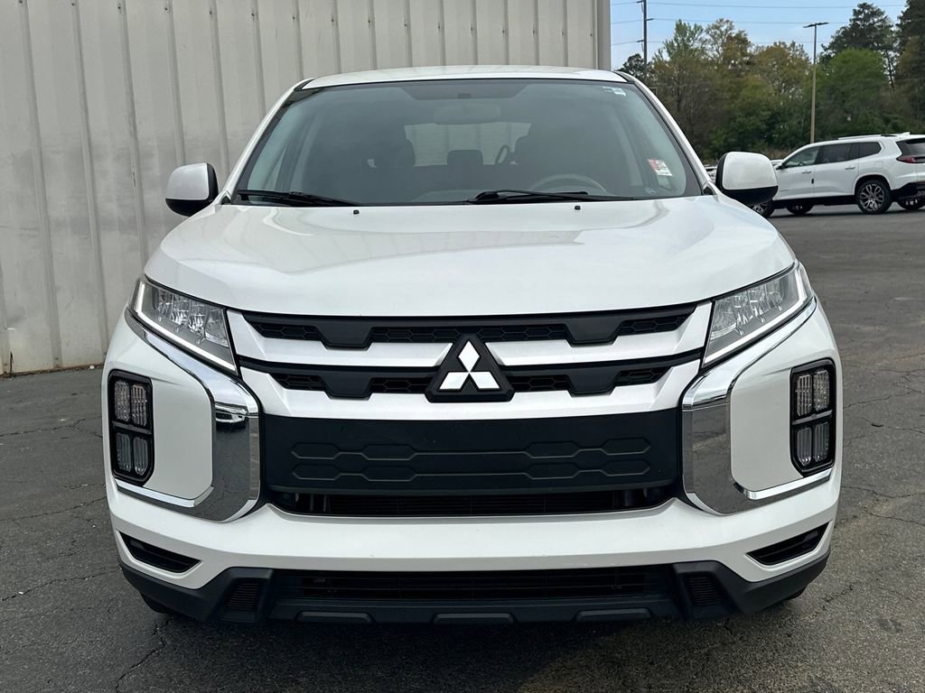 Used 2020 Mitsubishi Outlander Sport ES image 3