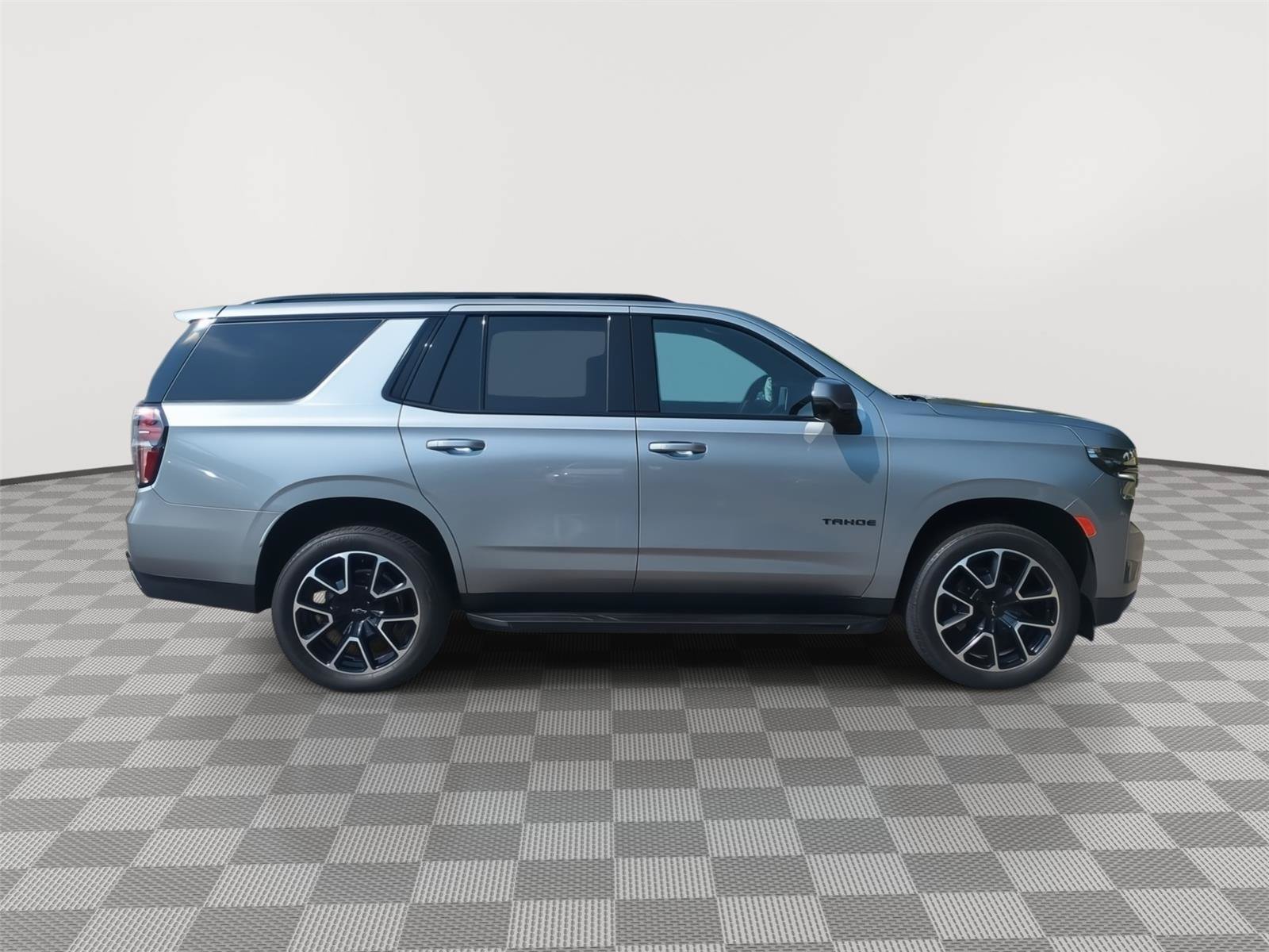 Used 2024 Chevrolet Tahoe RST w/ Luxury Package AWD/4WD image 6