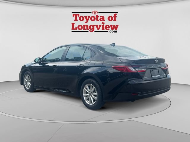 Used 2025 Toyota Camry LE FWD image 3